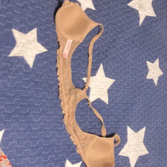 Victoria’s Secret racer back bra - Picture 1 of 4